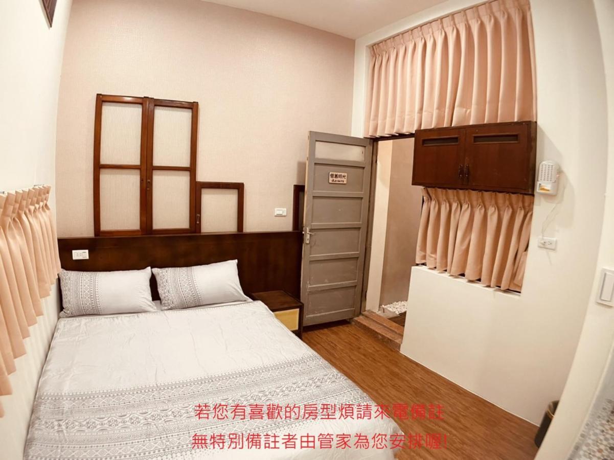 Green Only Homestay Tainan Bagian luar foto